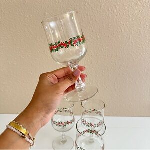 Vintage Set of 4 Christmas Wine Water Glasses Holly Leaves Print Across …